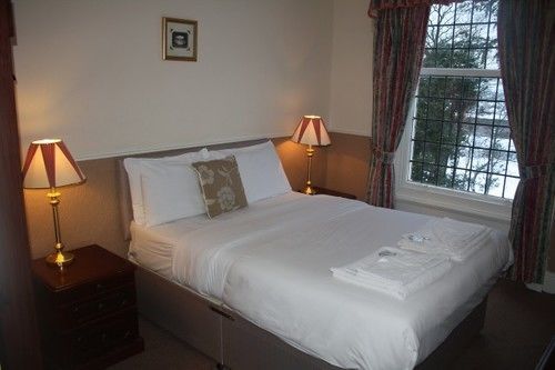 Gomersal Lodge Hotel Cleckheaton Exterior photo